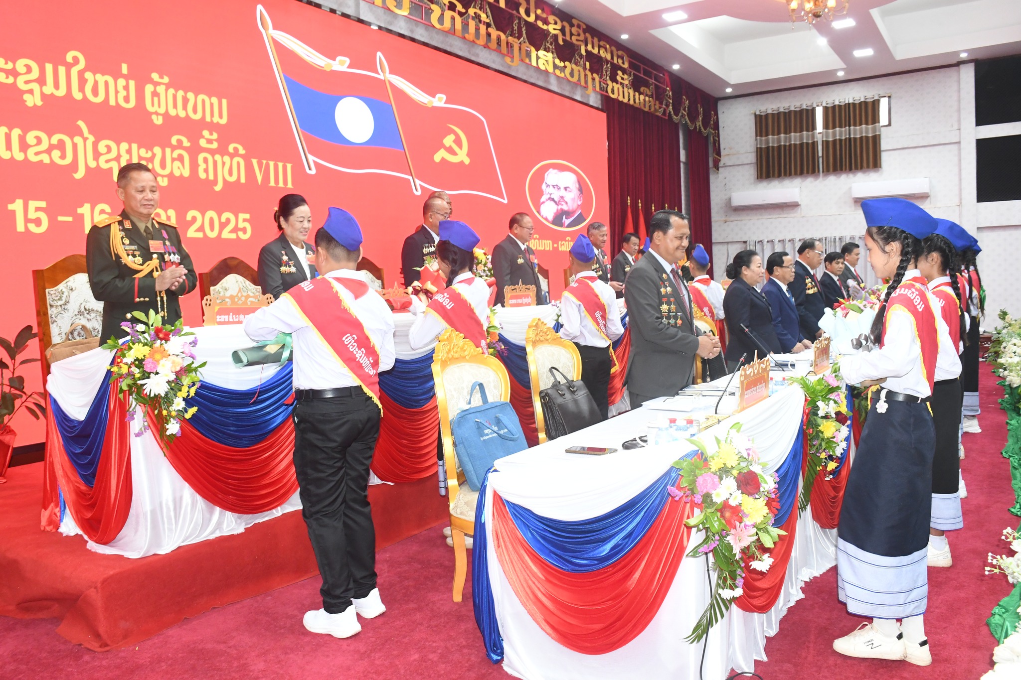 ກອງປະຊຸມໃຫຍ່ຜູ້ແທນອົງຄະນະພັກແຂວງໄຊຍະບູລີ ຄັ້ງທີ VIII ໄດ້ໄຂຂຶ້ນຢ່າງເປັນທາງການ.