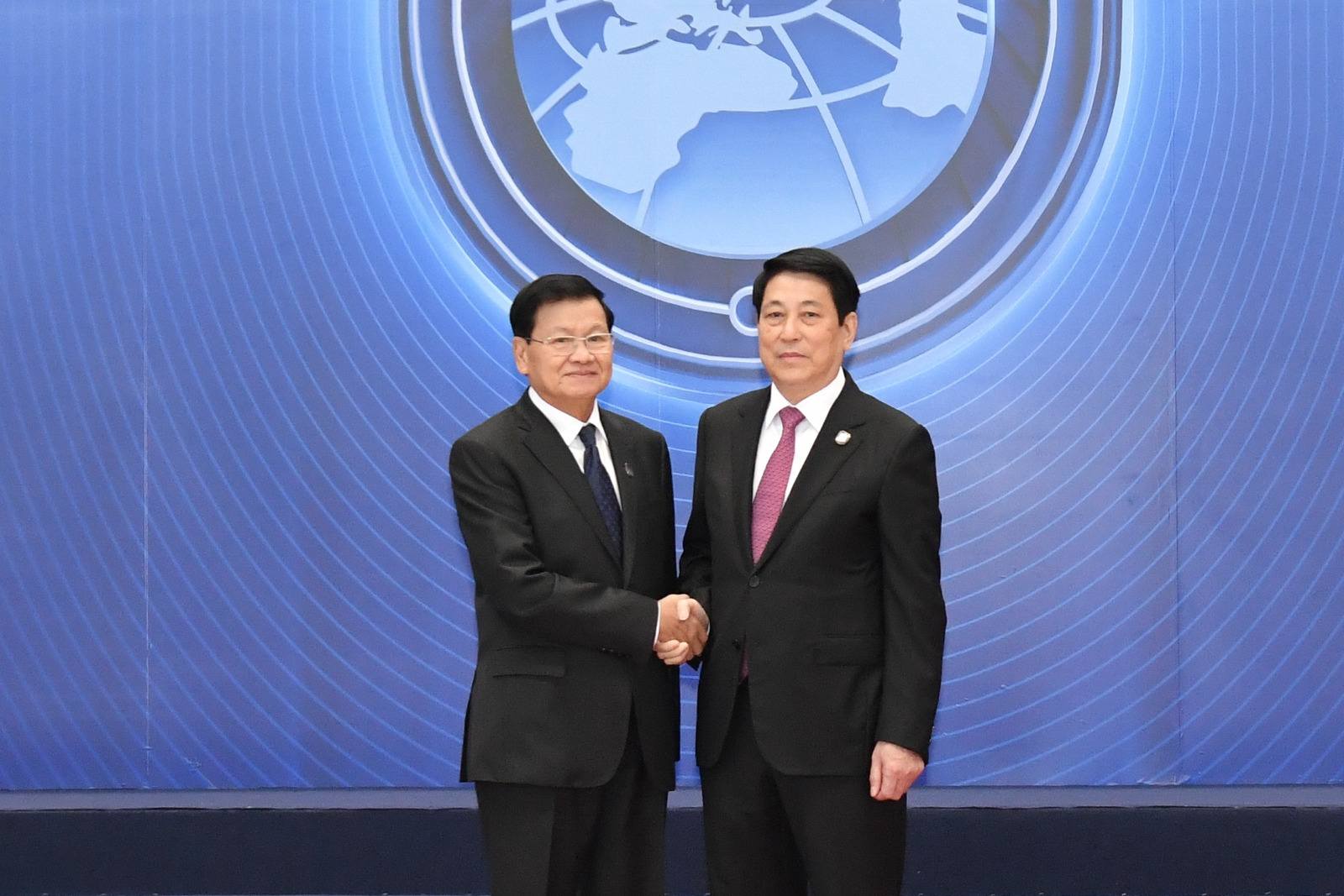 ປະທານປະເທດລາວ ເຂົ້າຮ່ວມພິທີລົງນາມສົນທິສັນຍາ ສປຊ ວ່າດ້ວຍການຕ້ານອາດຊະຍາກຳທາງໄຊເບີ ແລະ ກອງປະຊຸມສາກົນລະດັບສູງ